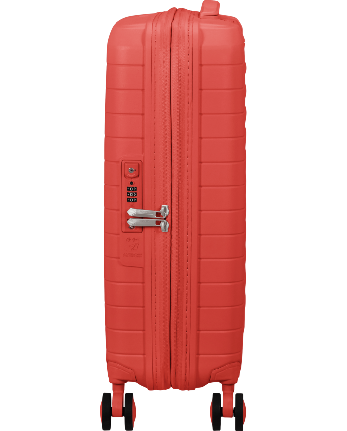 American Tourister Fastforward